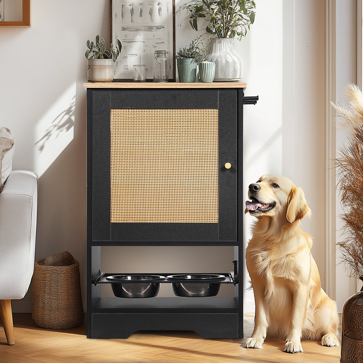 Feeding Station with 1 Storage Cabinet Black