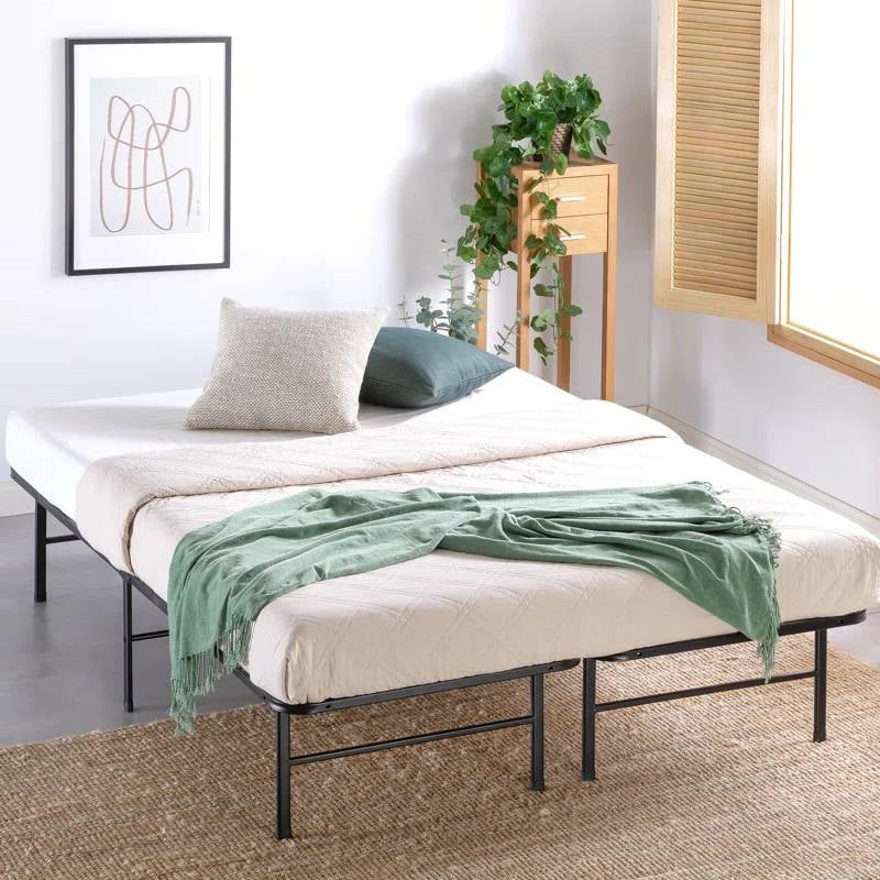 King size Metal Bed Frame with Bamboo Wood Slats